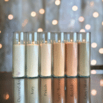 the-candledust-5-500x500-2.png Bekvapė spalvota biri žvakė - 3 kg. ~750 h.